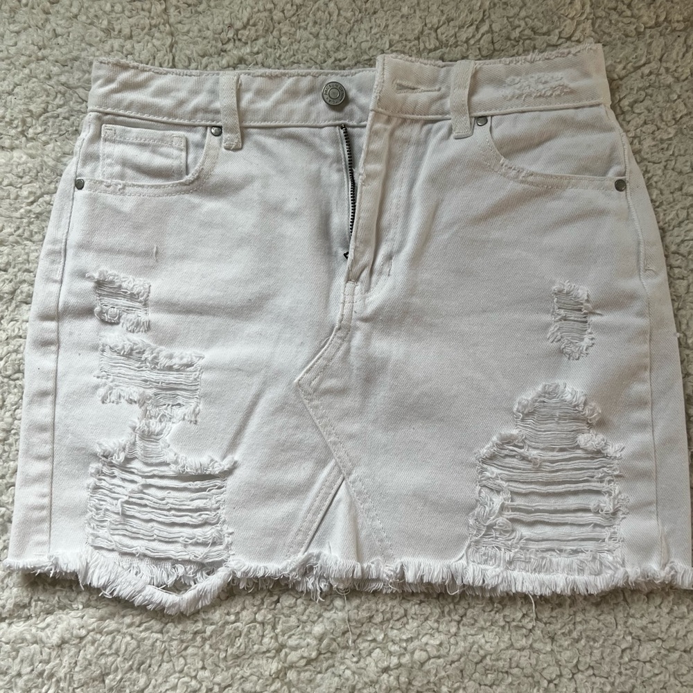 PacSun, 24, white denim skirt